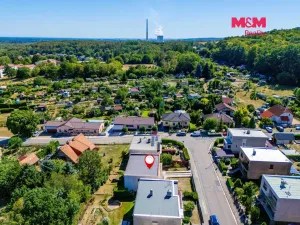 Prodej rodinného domu, Chvaletice, Budovatelů, 180 m2