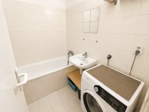 Prodej bytu 3+1, Milovice, Lesní, 104 m2