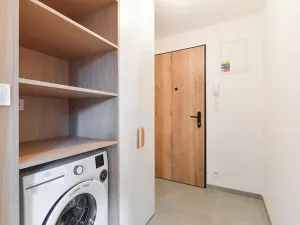 Prodej bytu 1+kk, Praha - Zbraslav, Elišky Přemyslovny, 34 m2