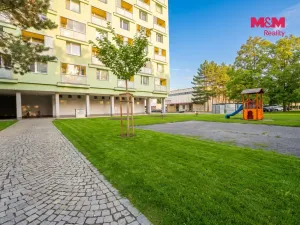 Prodej bytu 2+1, Poděbrady - Poděbrady III, Hakenova, 63 m2
