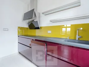 Pronájem bytu 2+1, Praha - Braník, 90 m2