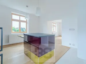 Pronájem bytu 2+1, Praha - Braník, Vlnitá, 90 m2