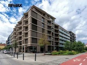 Pronájem bytu 3+kk, Praha - Smíchov, Šiklové, 97 m2