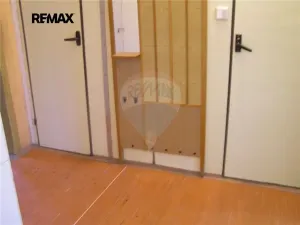 Prodej bytu 4+1, Praha - Lhotka, Jílovská, 61 m2