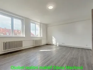 Pronájem bytu 2+1, Praha - Břevnov, U druhé baterie, 70 m2