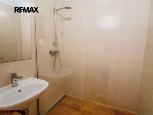 Prodej bytu 2+1, Karviná, Na Kopci, 57 m2