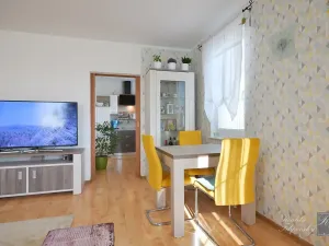 Pronájem bytu 2+1, Chlumec, Stradovská, 65 m2
