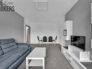 Prodej bytu 2+1, Ústí nad Labem - Severní Terasa, Kmochova, 61 m2