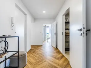 Prodej bytu 4+kk, Praha - Záběhlice, Hrusická, 80 m2