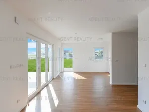 Prodej rodinného domu, Slaný, 156 m2