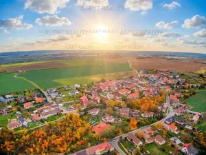 Prodej pozemku pro bydlení, Slaný, 915 m2