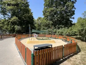 Pronájem bytu 2+1, Praha - Vinohrady, Pod Rapidem, 52 m2