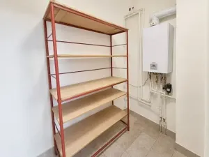 Pronájem obchodního prostoru, Hodonín, 20 m2
