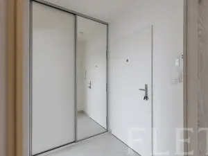 Pronájem bytu 1+kk, Praha - Vršovice, Petrohradská, 37 m2