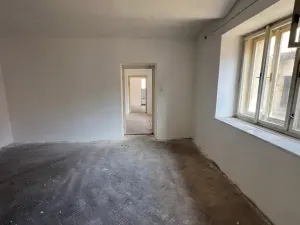 Prodej rodinného domu, Břehy, Bahníkova, 198 m2