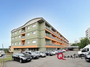 Pronájem bytu 2+kk, Praha - Hloubětín, Slévačská, 47 m2