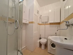 Pronájem bytu 2+kk, Praha - Kamýk, Zvolská, 36 m2
