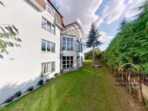 Pronájem bytu 2+kk, Průhonice, U Křížku, 44 m2