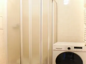 Pronájem bytu 1+kk, Praha - Smíchov, Jindřicha Plachty, 26 m2
