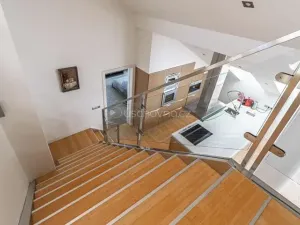 Pronájem bytu 4+kk, Praha - Smíchov, Kroftova, 182 m2