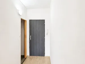 Pronájem bytu 1+1, Chomutov, Jirkovská, 35 m2