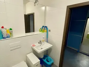 Pronájem bytu 1+kk, Praha - Střížkov, Makedonská, 34 m2