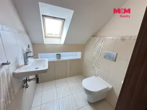 Pronájem rodinného domu, Louny, Akátová, 150 m2