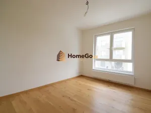 Pronájem bytu 2+kk, Praha - Modřany, Kolmanova, 67 m2