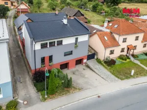 Prodej rodinného domu, Pozlovice, Hlavní, 170 m2