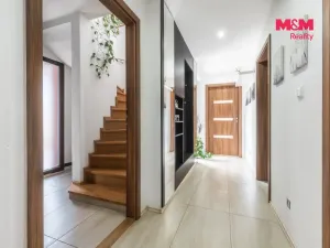 Prodej rodinného domu, Pozlovice, Hlavní, 170 m2