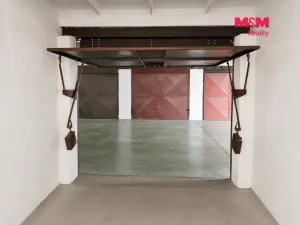 Pronájem garáže, Kladno, Bellevue, 17 m2