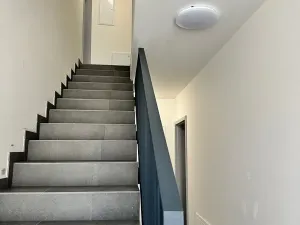 Pronájem bytu 2+kk, Jesenice, Hlavní, 47 m2
