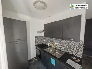 Prodej bytu 3+kk, Pula, Chorvatsko, 49 m2