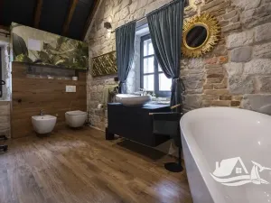 Prodej rodinného domu, Kaštela, Chorvatsko, 100 m2