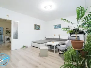 Prodej bytu 3+1, Krnov, nám. Hrdinů, 76 m2