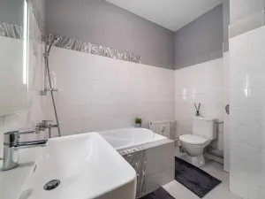 Prodej bytu 2+1, Klatovy, Hálkova, 56 m2