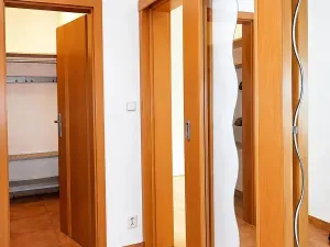Pronájem bytu 1+kk, Praha - Strašnice, Flájská, 31 m2