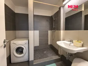 Pronájem bytu 2+kk, Praha, Přímětická, 41 m2