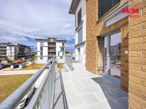 Pronájem bytu 4+kk, Pardubice, U Sportovní školy, 94 m2