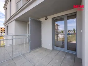 Pronájem bytu 3+kk, Pardubice, U Sportovní školy, 82 m2