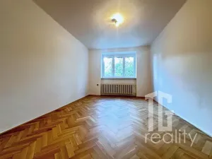 Pronájem bytu 4+kk, Praha - Vysočany, Nemocniční, 82 m2