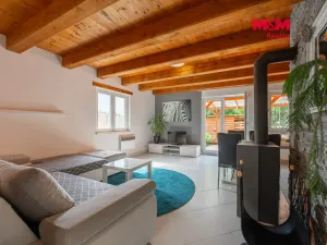 Prodej chaty, Nespeky, Ve Strži, 102 m2