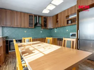 Prodej rodinného domu, Třebovice, 242 m2