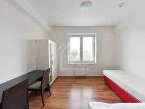 Prodej atypického bytu, Praha - Suchdol, Suchdolské náměstí, 23 m2