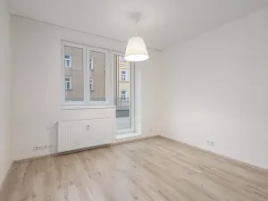 Pronájem bytu 3+1, Praha - Vršovice, Rostovská, 80 m2