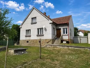 Prodej rodinného domu, Bernartice, 514 m2