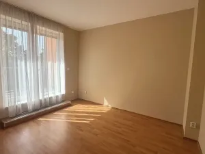 Pronájem rodinného domu, Praha - Řeporyje, Dělená, 170 m2