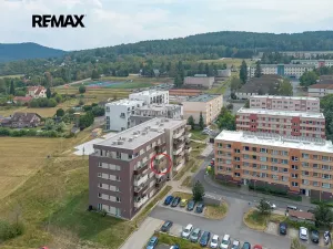 Prodej bytu 2+kk, Jince, Zborovská, 45 m2