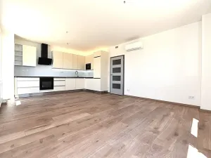 Prodej bytu 3+kk, Praha - Strašnice, Strančická, 138 m2