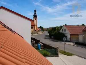 Prodej rodinného domu, Rostoklaty, 145 m2